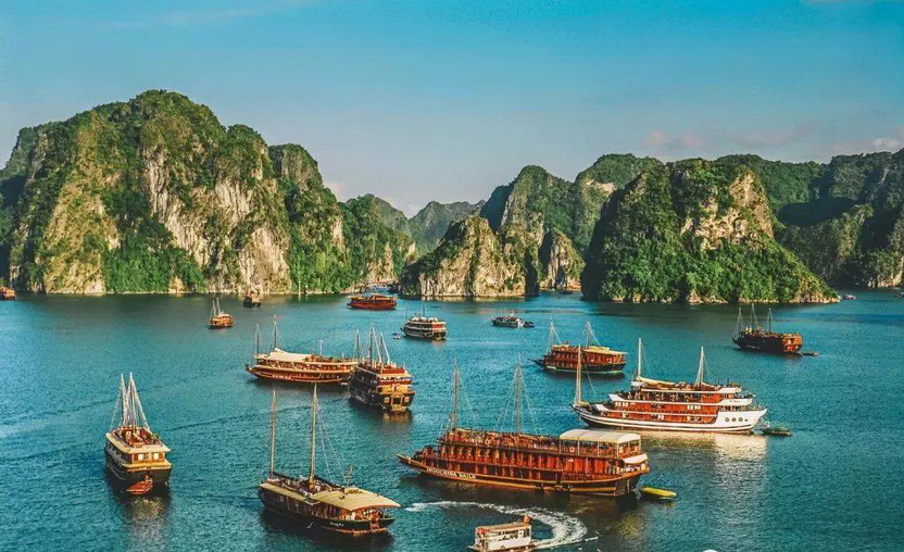 越南特色红木游船