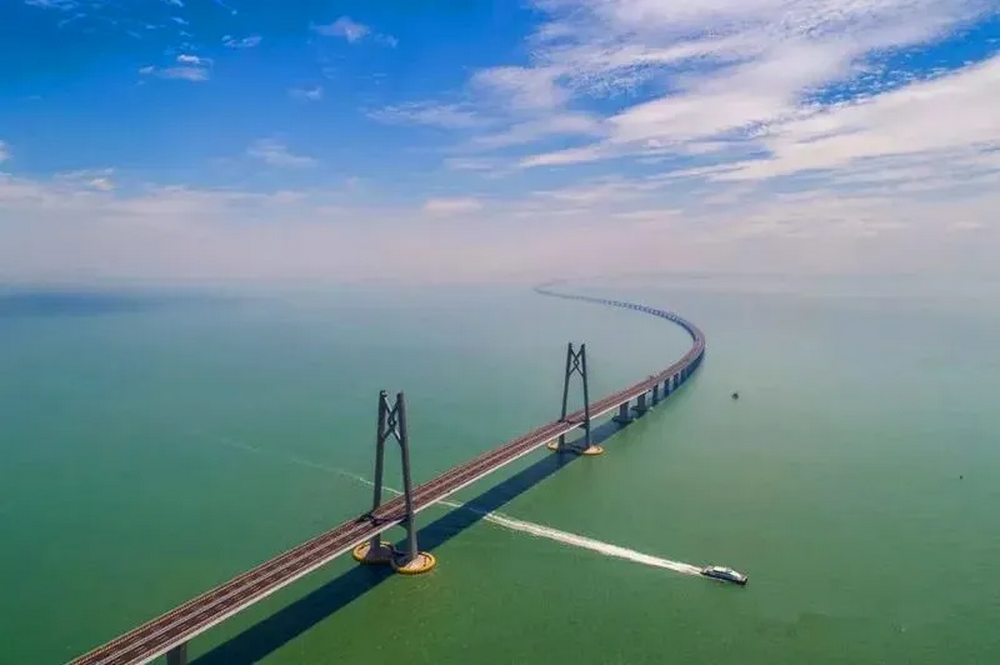 【港珠澳大桥】-轻徒行摄-珠海-船游世界最长的跨海大桥，圆明新园赏奇观！《每周六、周日出行》